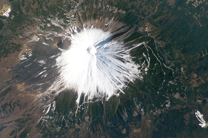 NASA photo of Fuji in Winter