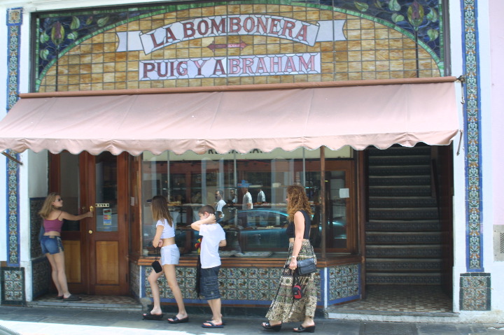 La Bombonera Breakfast