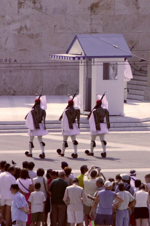 Three new guards arrive