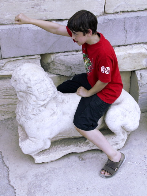 Dan rides to victory in battle