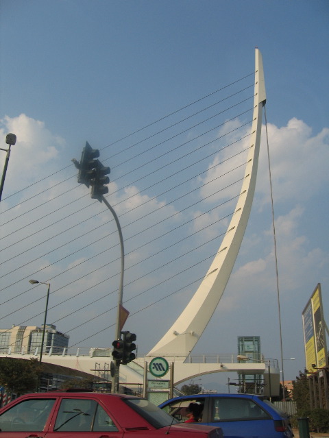 This vertical curve supports a pedestrian walkway in Athens