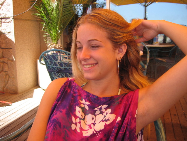 Jacey relaxing at the cafe