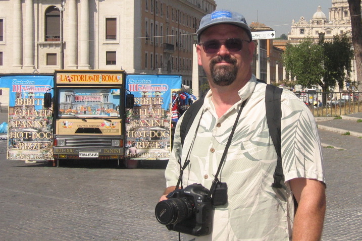 Fuzzy in Rome (by Debbie)