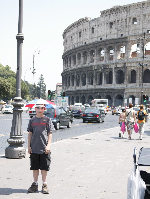 Dan, his new hat, and the Colisseum